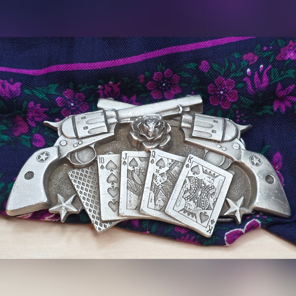 2003 Guns/Roses/Cards Belt Buckle by Great American Products 4635 Made In U.S.A.